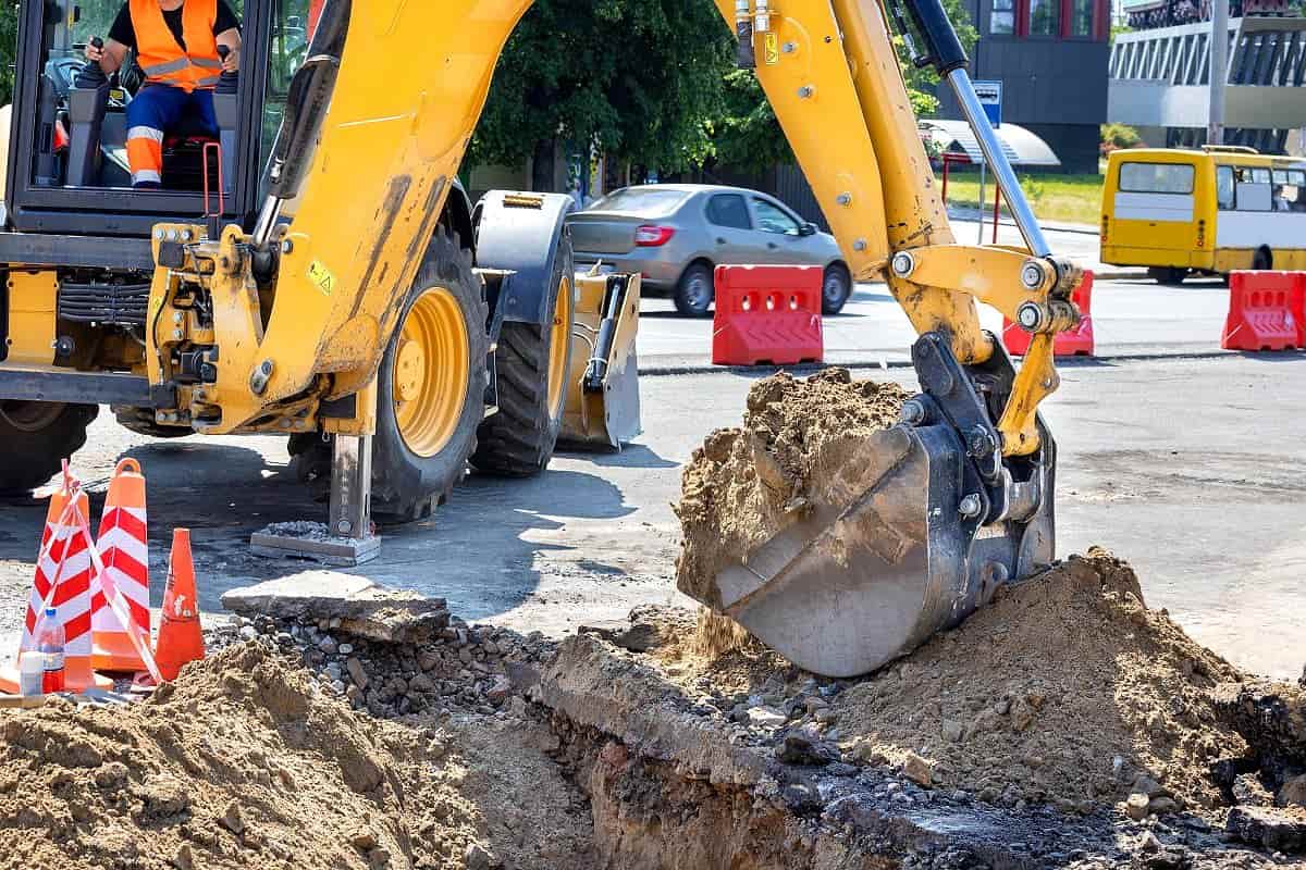 Excavari