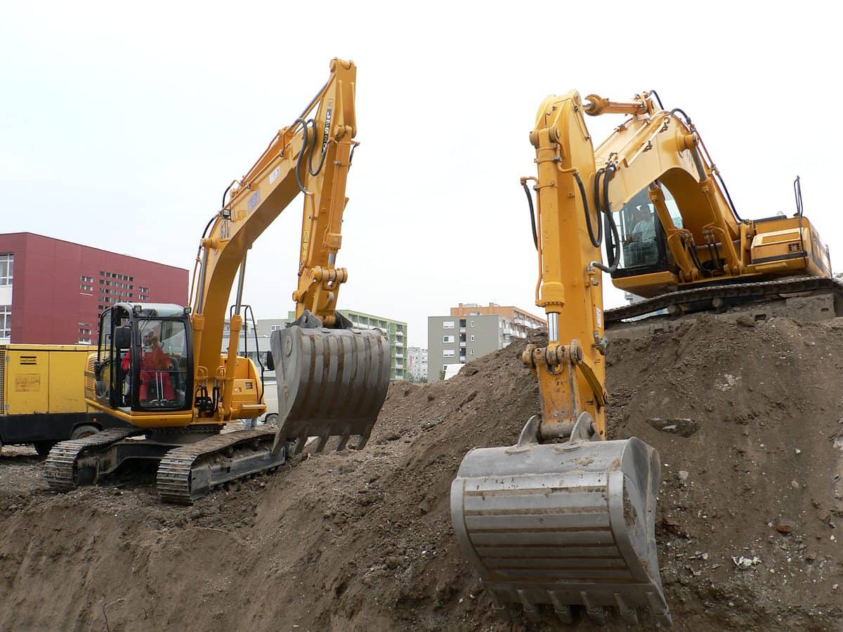 Excavari
