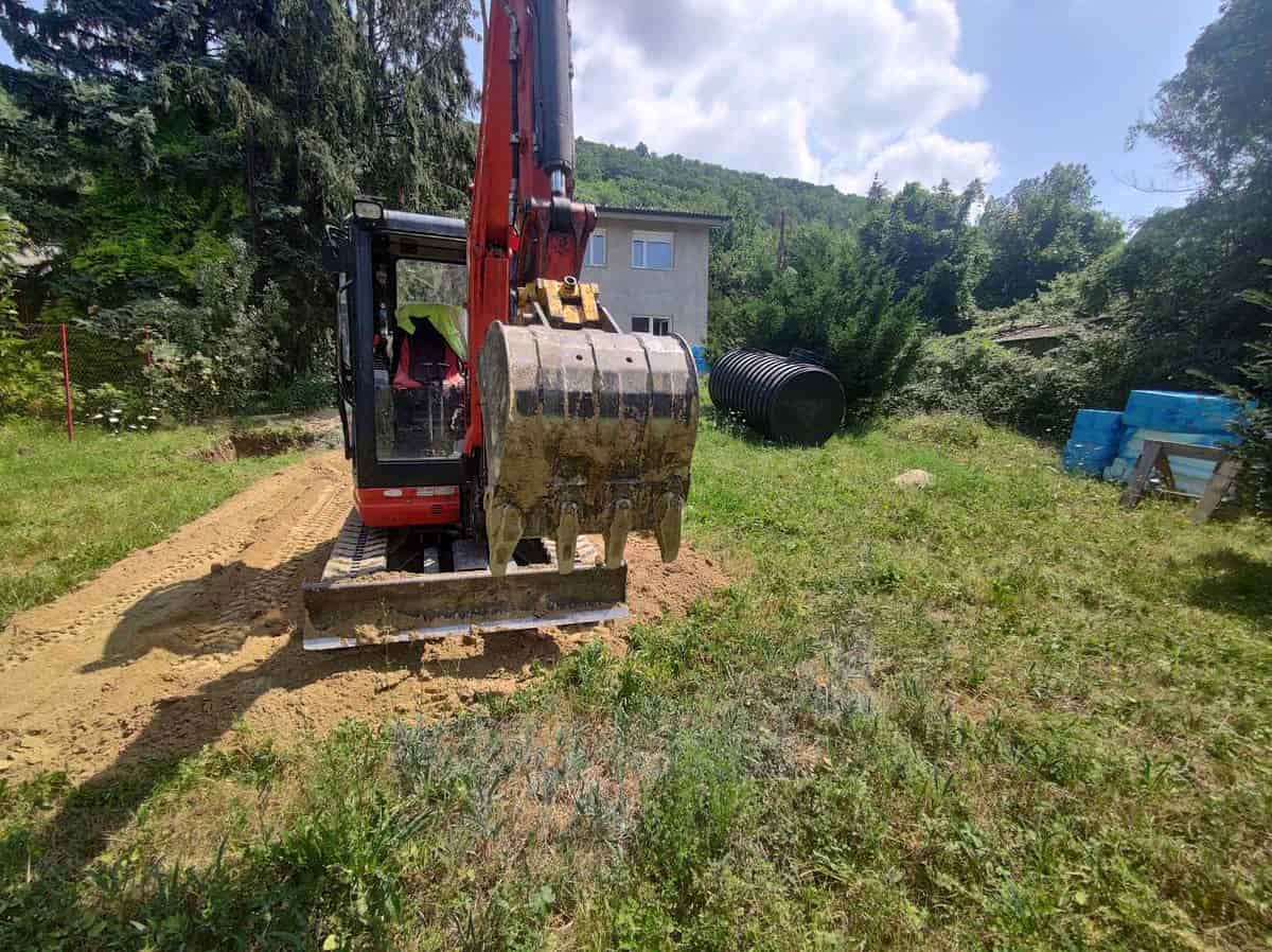 Sapaturi pentru fose septice si bazine in Ungheni
