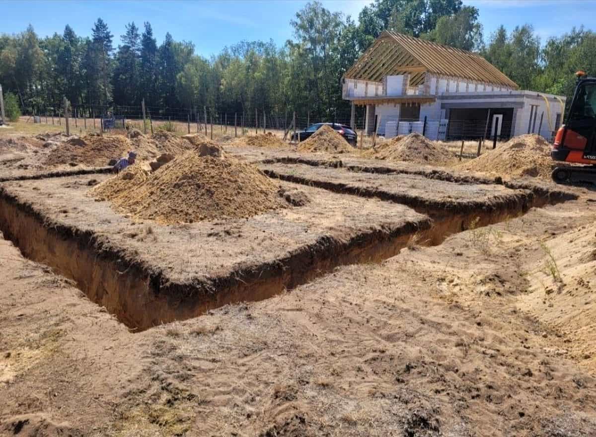 Pregatire teren constructii Mures pentru fundatii, acces si lucrari initiale - imagine lucrare 4